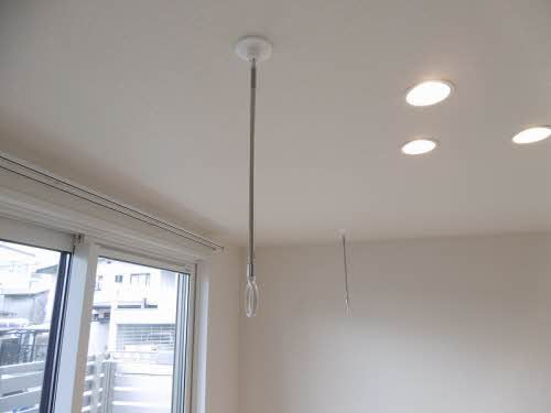 その他設備　室内物干し