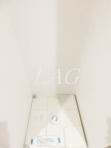 その他設備　室内洗濯置き場です。