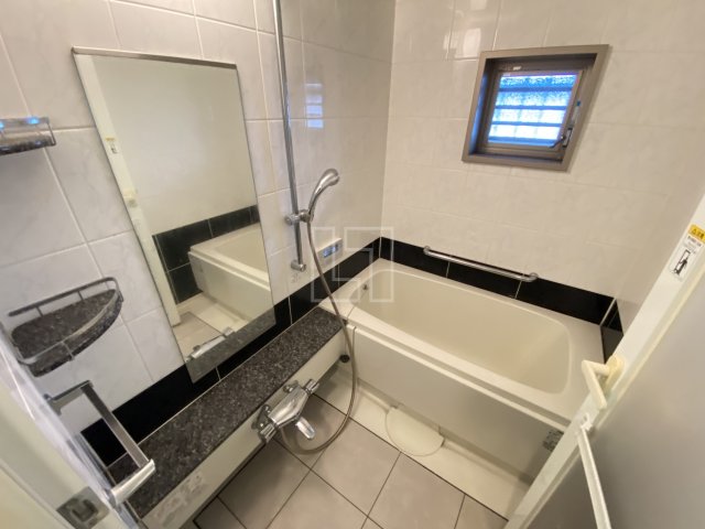 バス・シャワールーム　CITY SPIRE桜川I　浴室