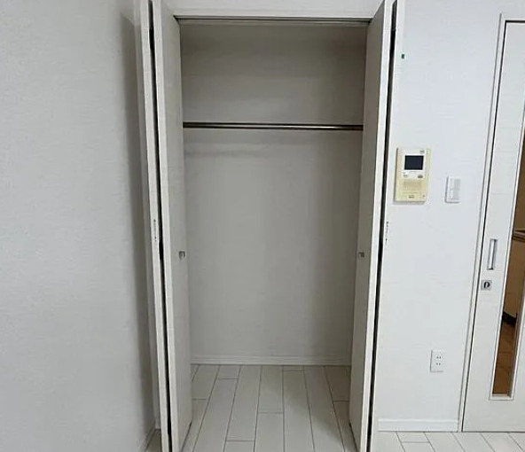 収納　※別部屋の参考写真です。