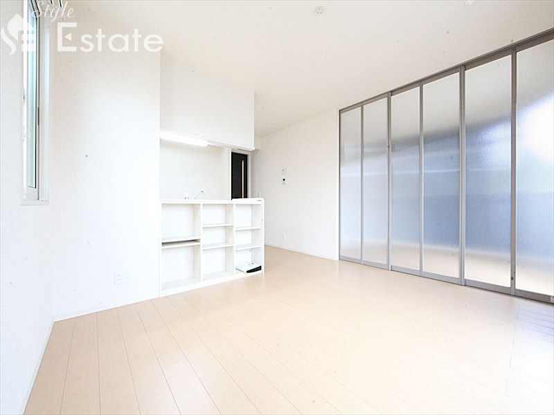 居室・リビング　内装