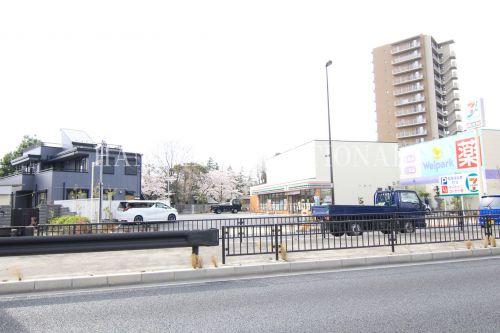 コンビニ　セブンイレブン 足立舎人５丁目尾久橋通り店（コンビニ）まで474m