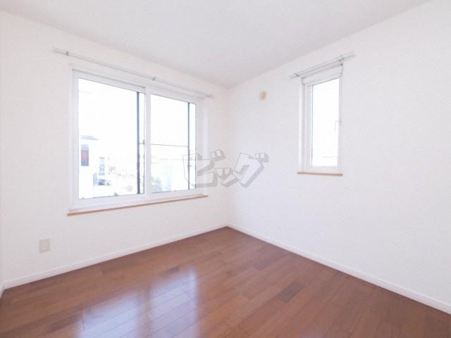 その他部屋・スペース　壁面が多く家具の配置がしやすいです♪