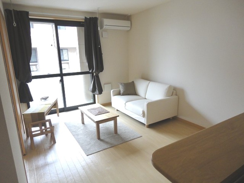 居室・リビング　図面と現状に相違がある場合には現状を優先