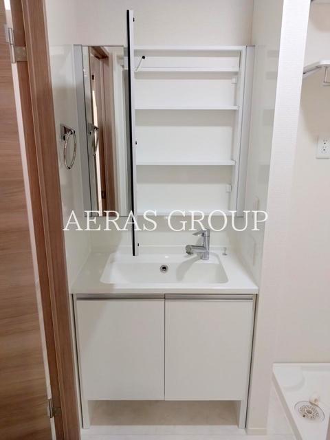 洗面設備　同仕様