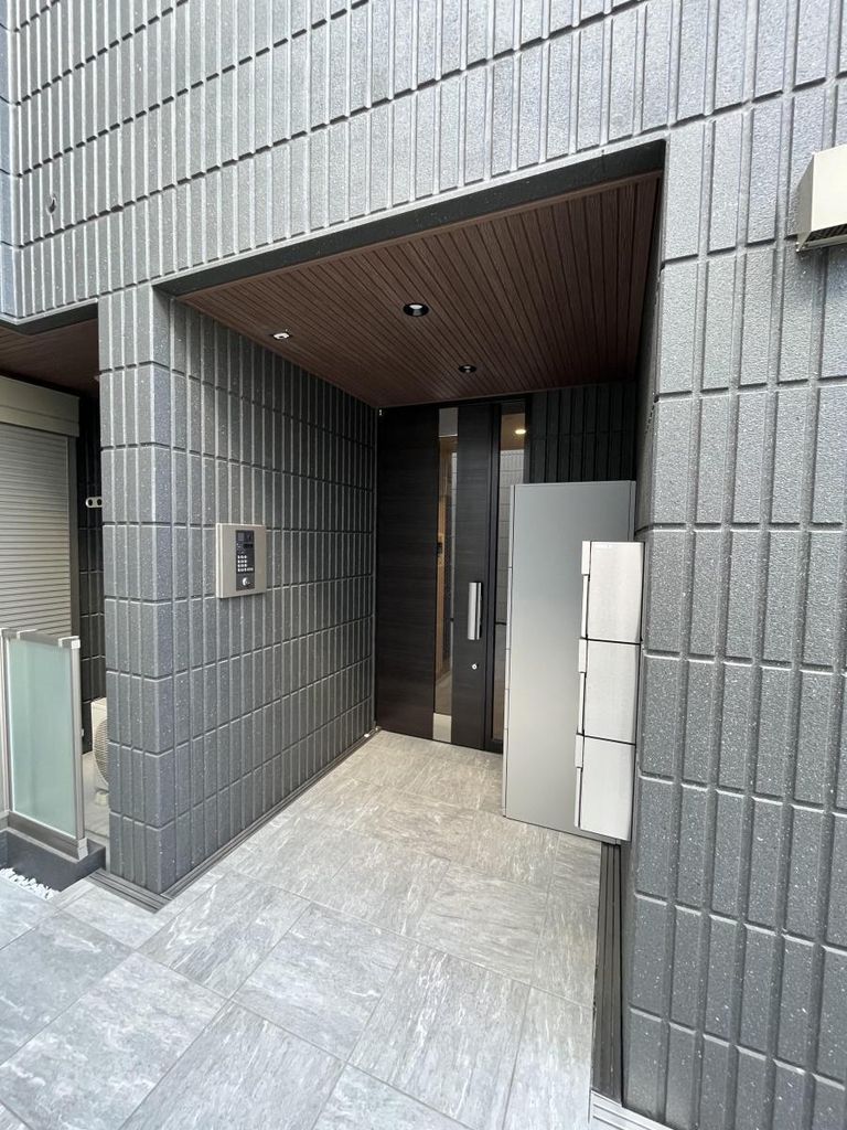 エントランス　エントランス