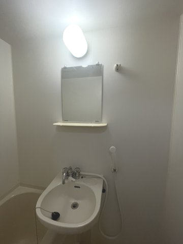 洗面設備　コンパクトで使いやすい洗面所