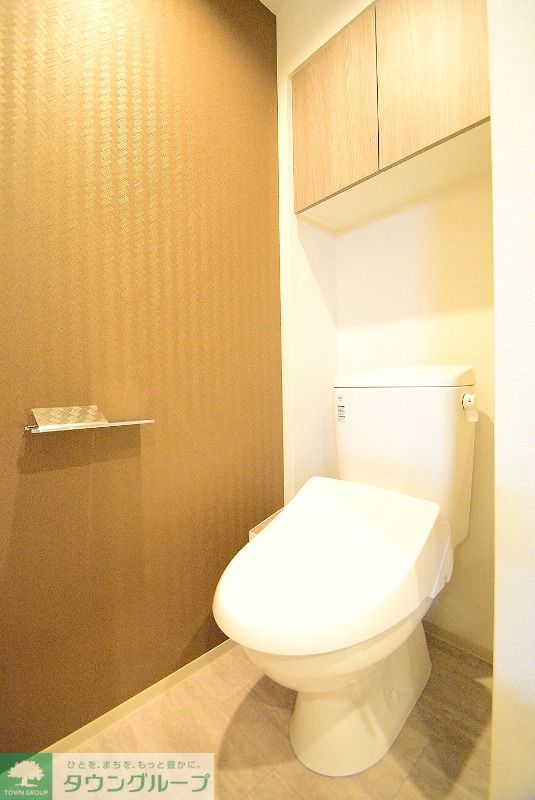 トイレ　カラータイプ異なります。