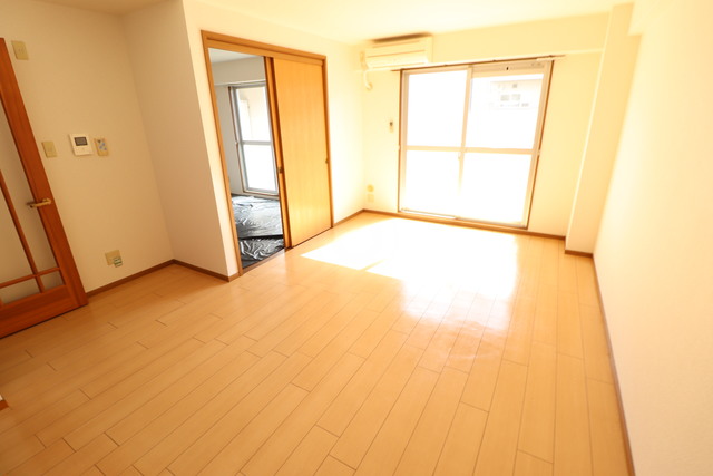 その他部屋・スペース　１２帖　リビング