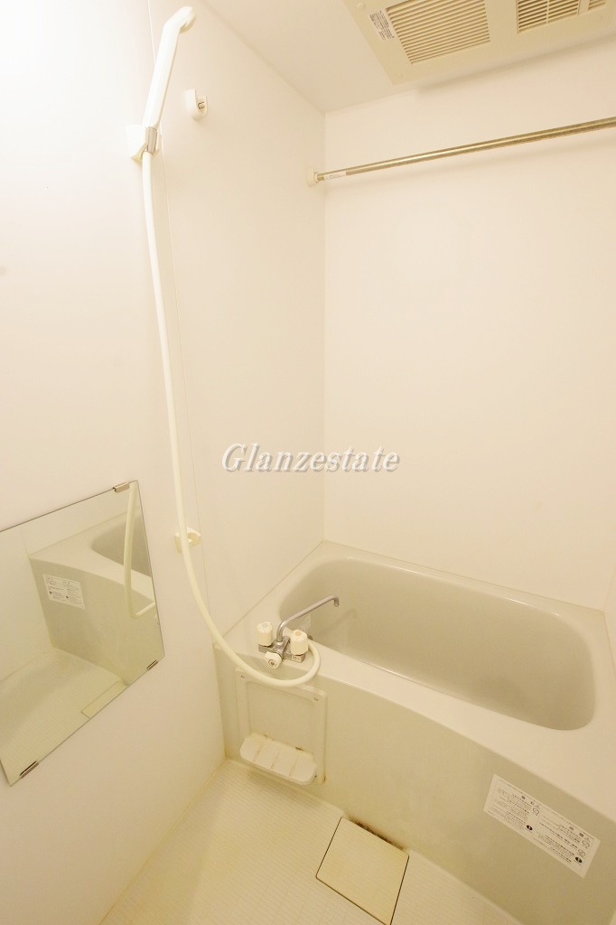 バス・シャワールーム　お風呂で日々の疲れを落としましょう