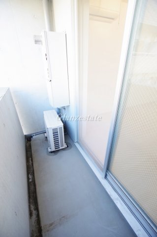 バルコニー　広々としたバルコニーです