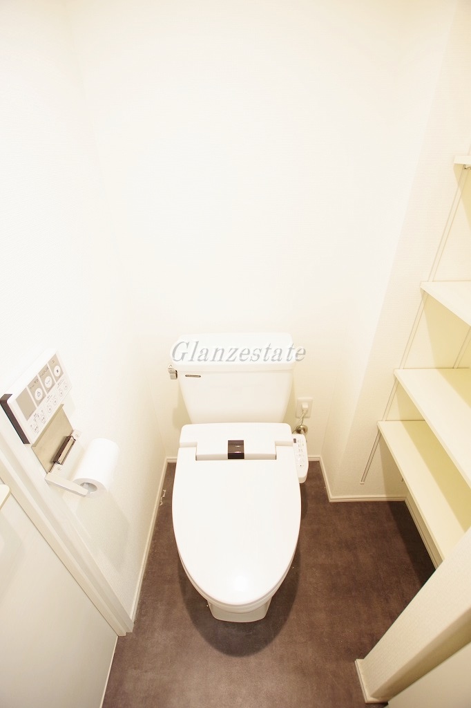 トイレ　清潔感のあるトイレです