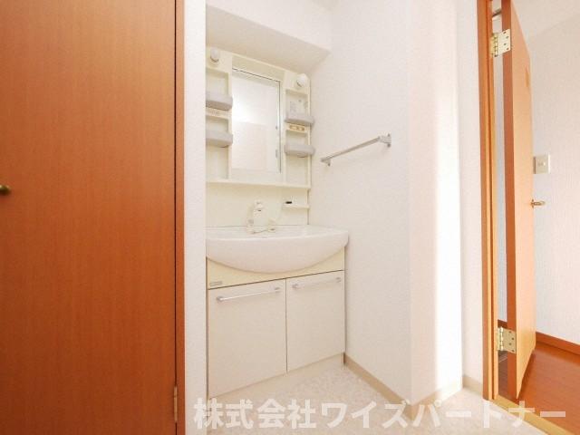 洗面設備　※同型タイプの為、現状優先