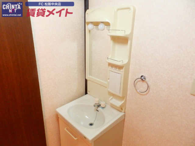 洗面設備　同物件別室画像