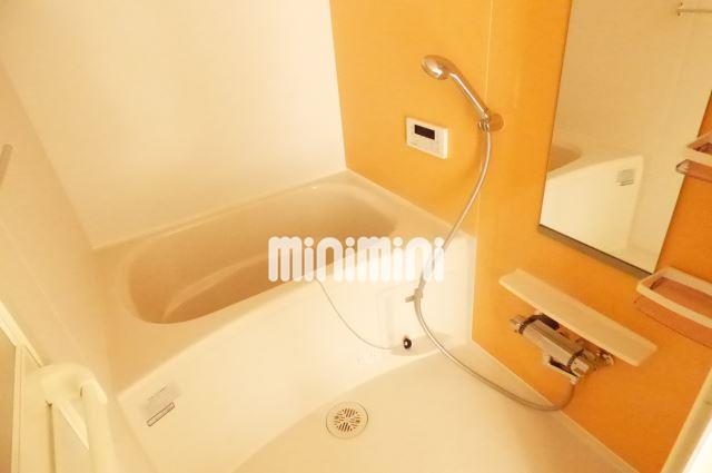 バス・シャワールーム　追い焚き機能付きバス