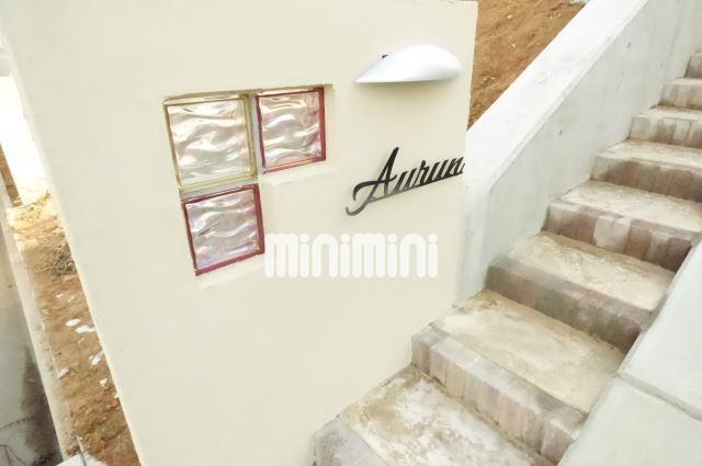 エントランス　おしゃれな外観です