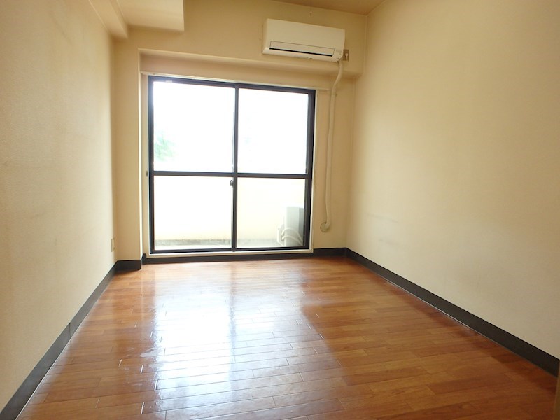 居室・リビング　同仕様写真