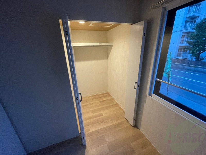 収納　洋室にはクローゼットがあるのですっきり片付きそうです。