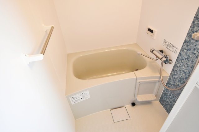 RYOWA RESIDENCEの風呂写真