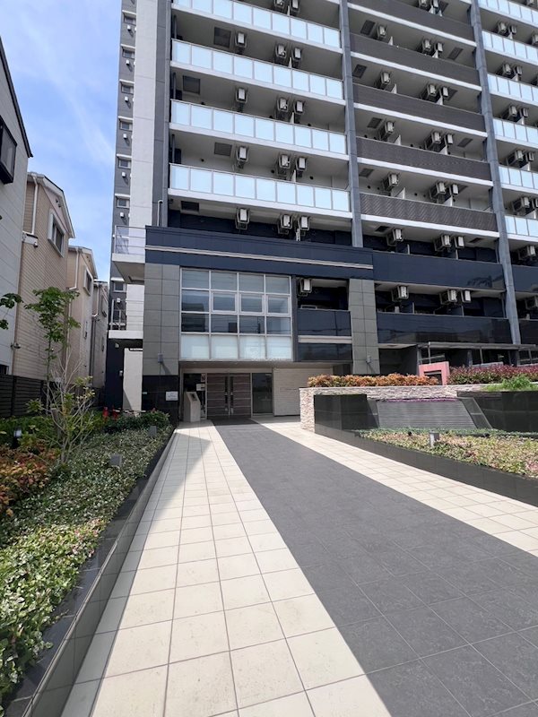 エントランス　建物の内部です