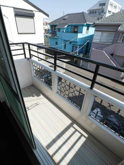 バルコニー　日当たり良好