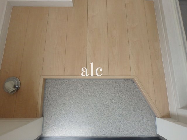 玄関　※同シリーズ写真