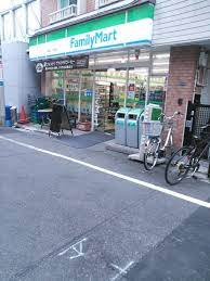 コンビニ　ファミリーマート 中延二丁目店（コンビニ）まで487m