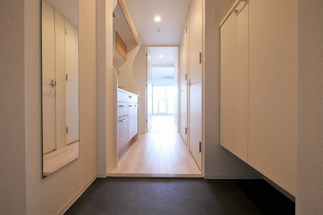 玄関　シンプルで使いやすい玄関です