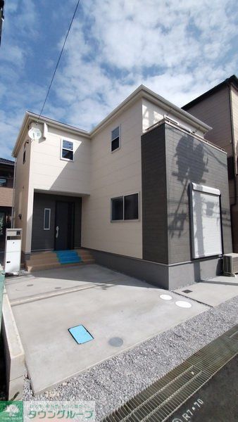 建物外観　エントランス