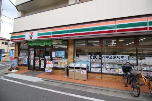 コンビニ　セブンイレブン 松島店（コンビニ）まで486m