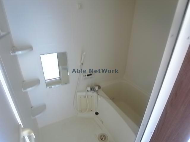 バス・シャワールーム　バス(同型）