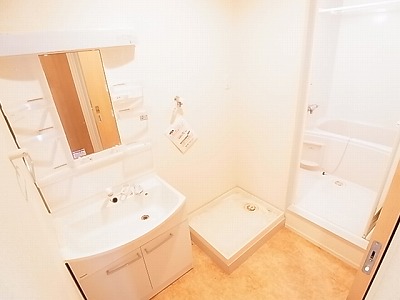 洗面設備　同一物件参照