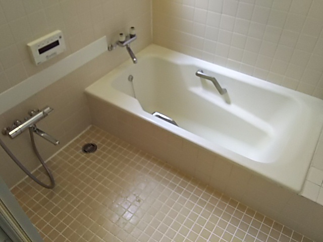 バス・シャワールーム　バス