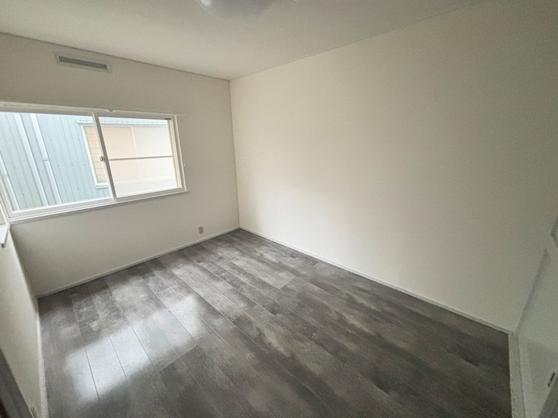 その他部屋・スペース　シックな色合いのお部屋です