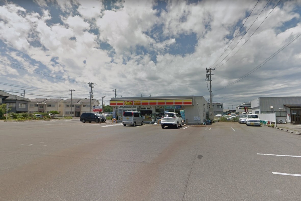 コンビニ　デイリーヤマザキ 新潟鳥屋野潟店（コンビニ）まで439m