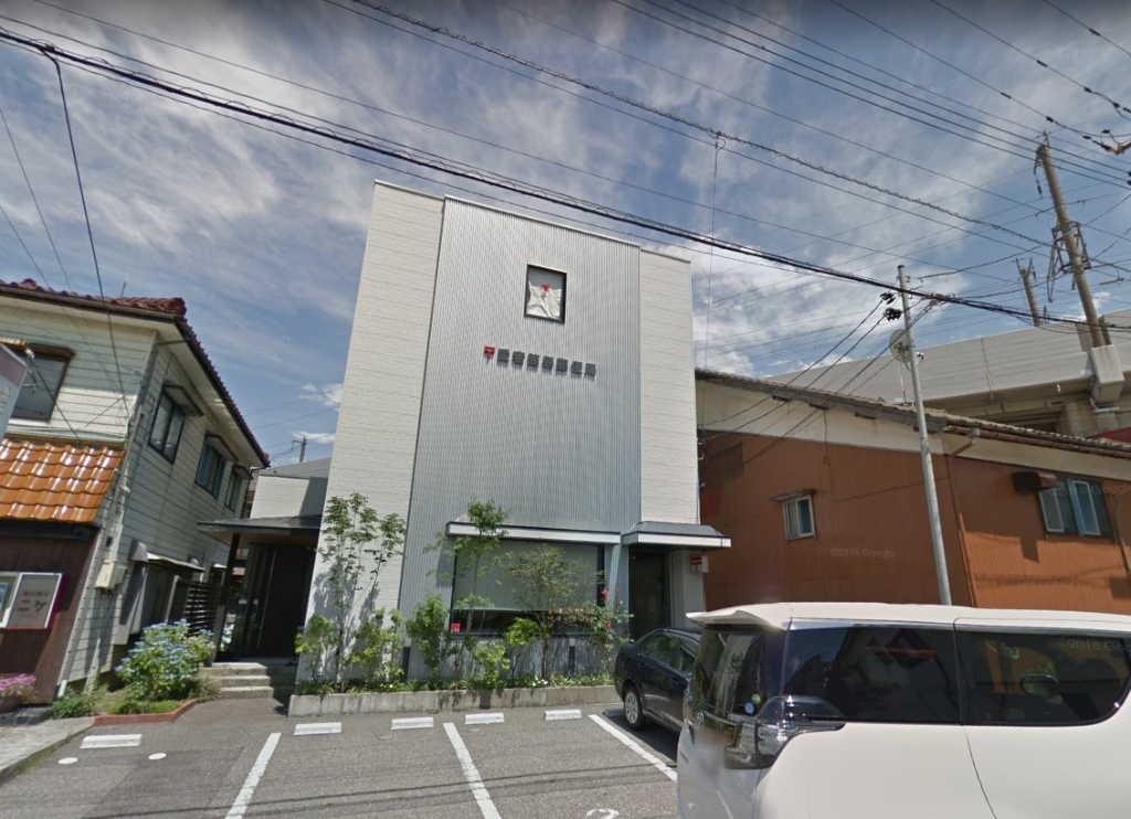 郵便局　愛宕簡易郵便局（郵便局）まで1848m