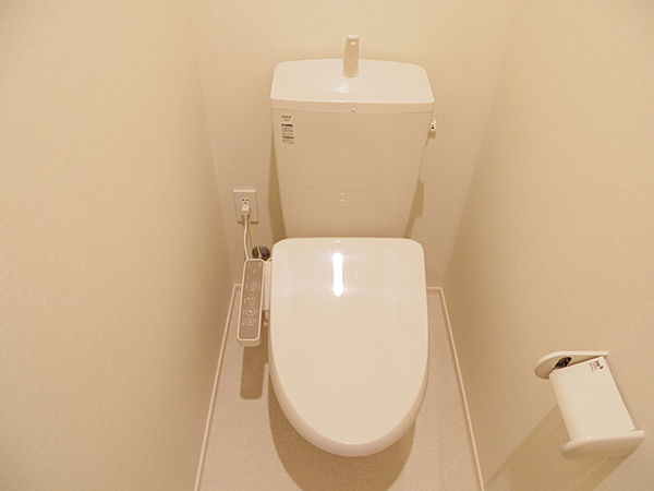 トイレ　（別タイプ参考写真）フルール滝野川　北区滝野川４