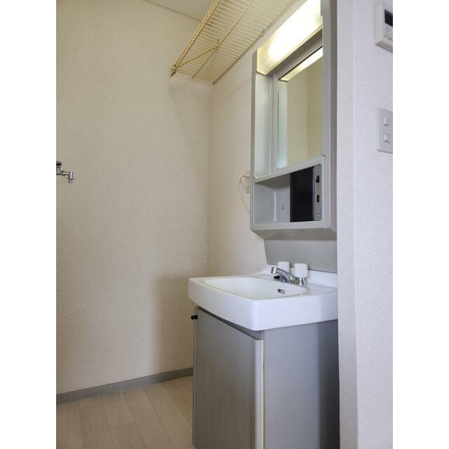 洗面設備　写真は以前に撮影したものです。
