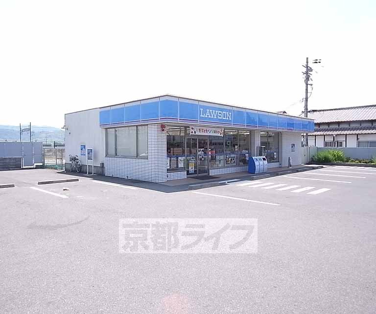 コンビニ　ローソン京田辺宮津店（コンビニ）まで1800m