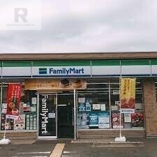 コンビニ　ファミリーマート枚方御殿山店（コンビニ）まで232m