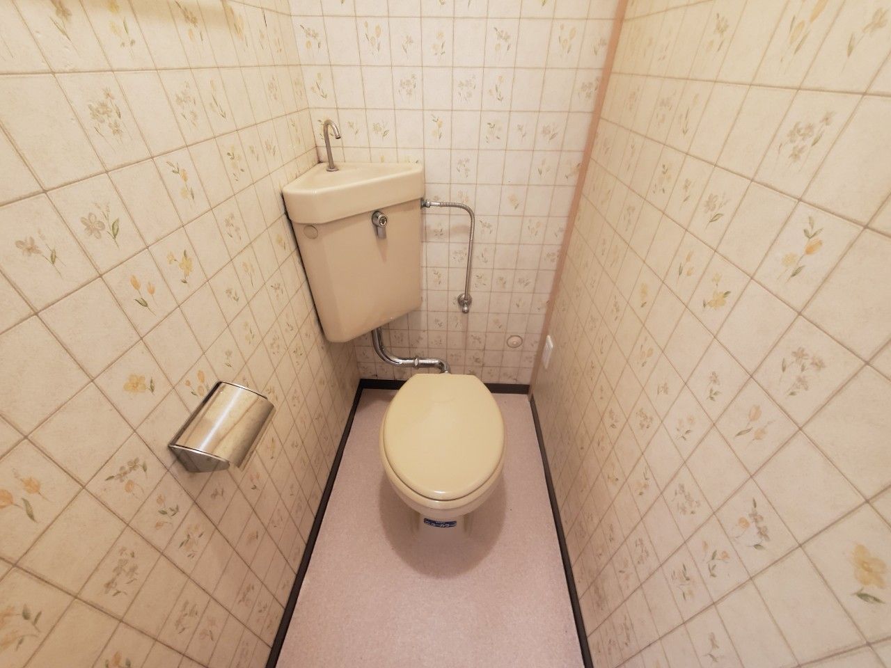 トイレ　シンプルで使いやすいトイレです