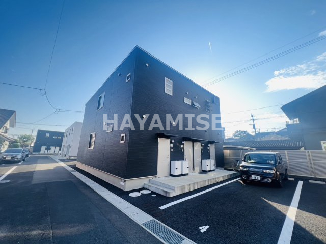 建物外観　※写真は別号室のもの※