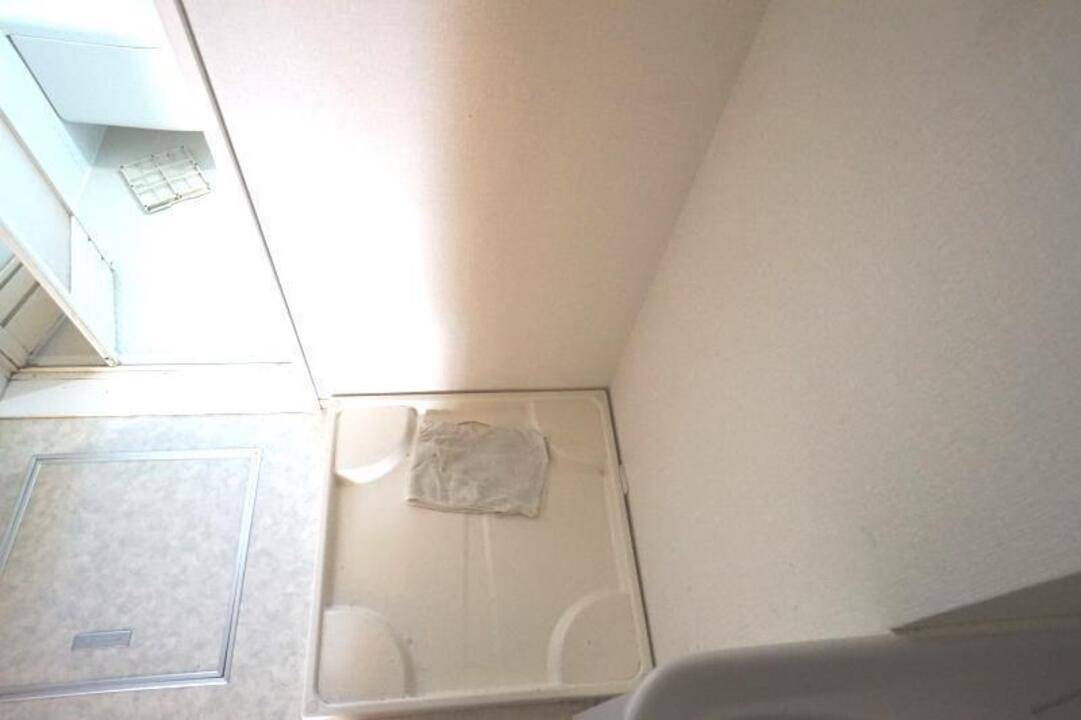 洗面設備　洗濯機置場