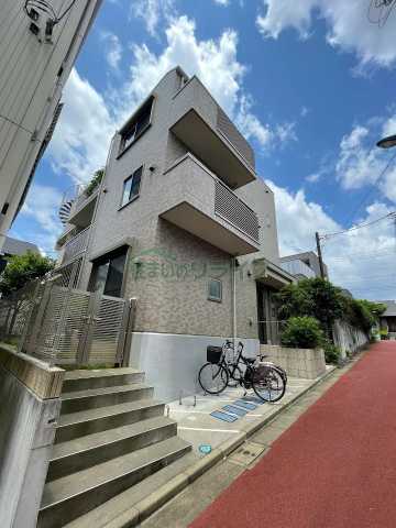 建物外観　アジュール駒形