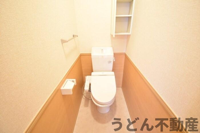 トイレ　うどん県のお部屋探しはうどん不動産へ うどんちゃんとLINE
