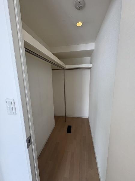 収納　ウォークインクロゼット