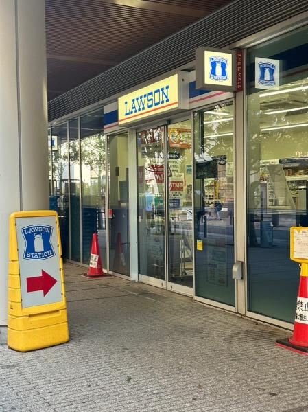 コンビニ　ローソンLAWSON＋toks武蔵小山店（コンビニ）まで993m