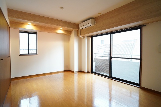 居室・リビング　居室※別部屋参考写真