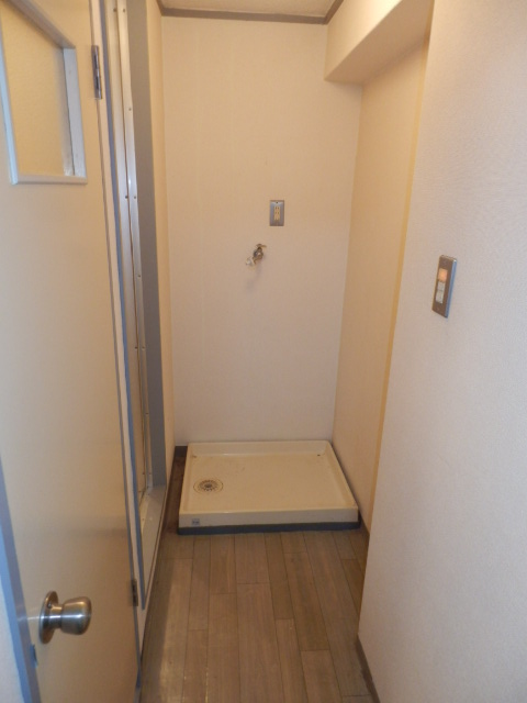その他設備　室内洗濯機置場
