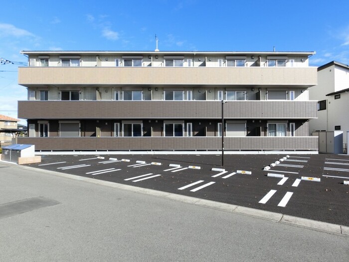 建物外観　建物外観